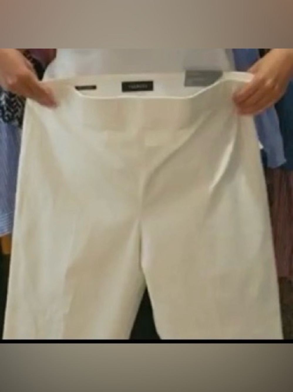J. Jill Cream Cropped Pull-On Ankle Pants